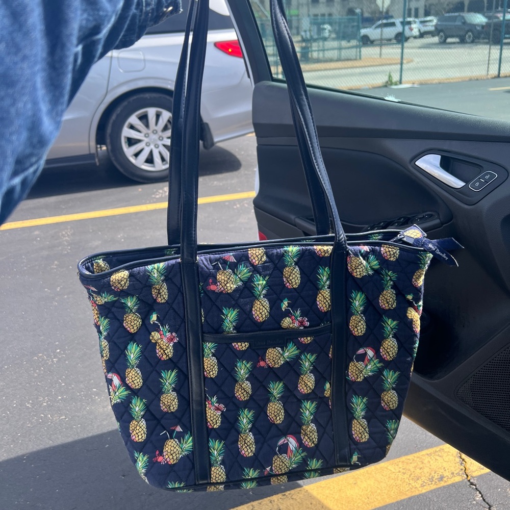 Vera Bradley Pineapple Print Tote Bag - Navy